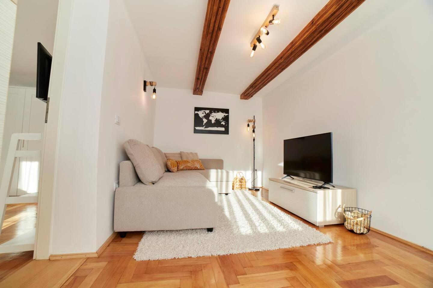 Schei Residence ブラショフ エクステリア 写真